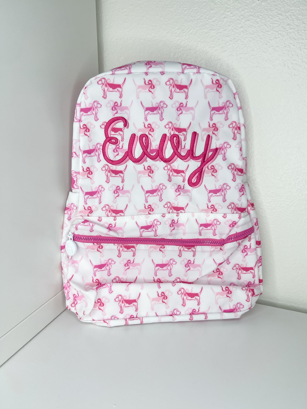 TRVL Backpacker